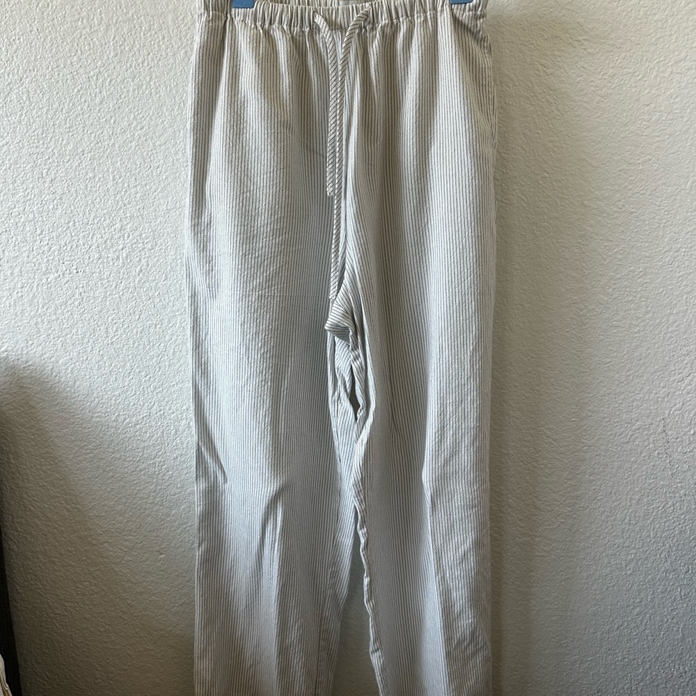 Women’s Gray Pants